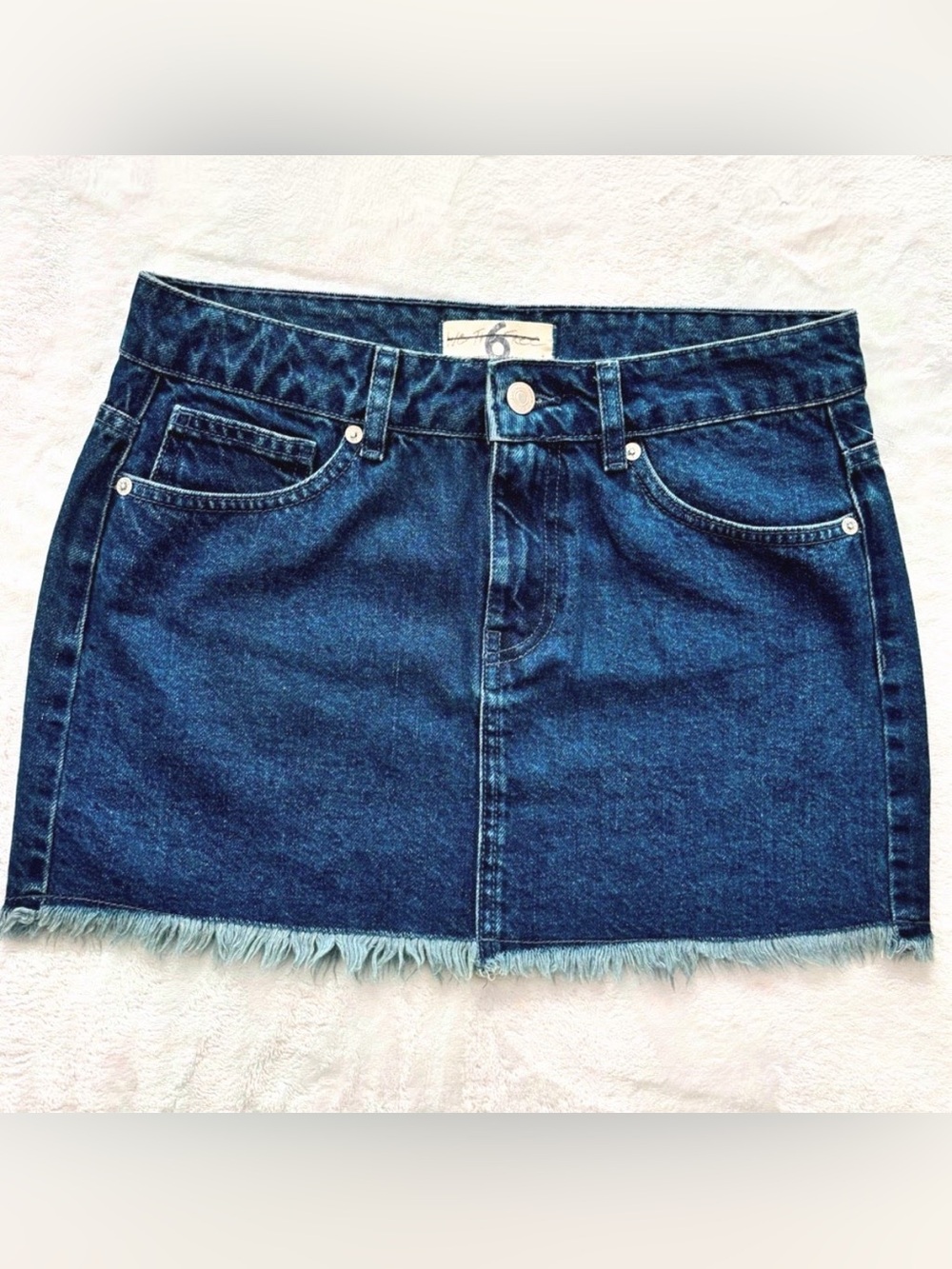 WE THE FREE by Free People Out of Ordinary Frayed Hem Denim Mini Skirt--NEW--6